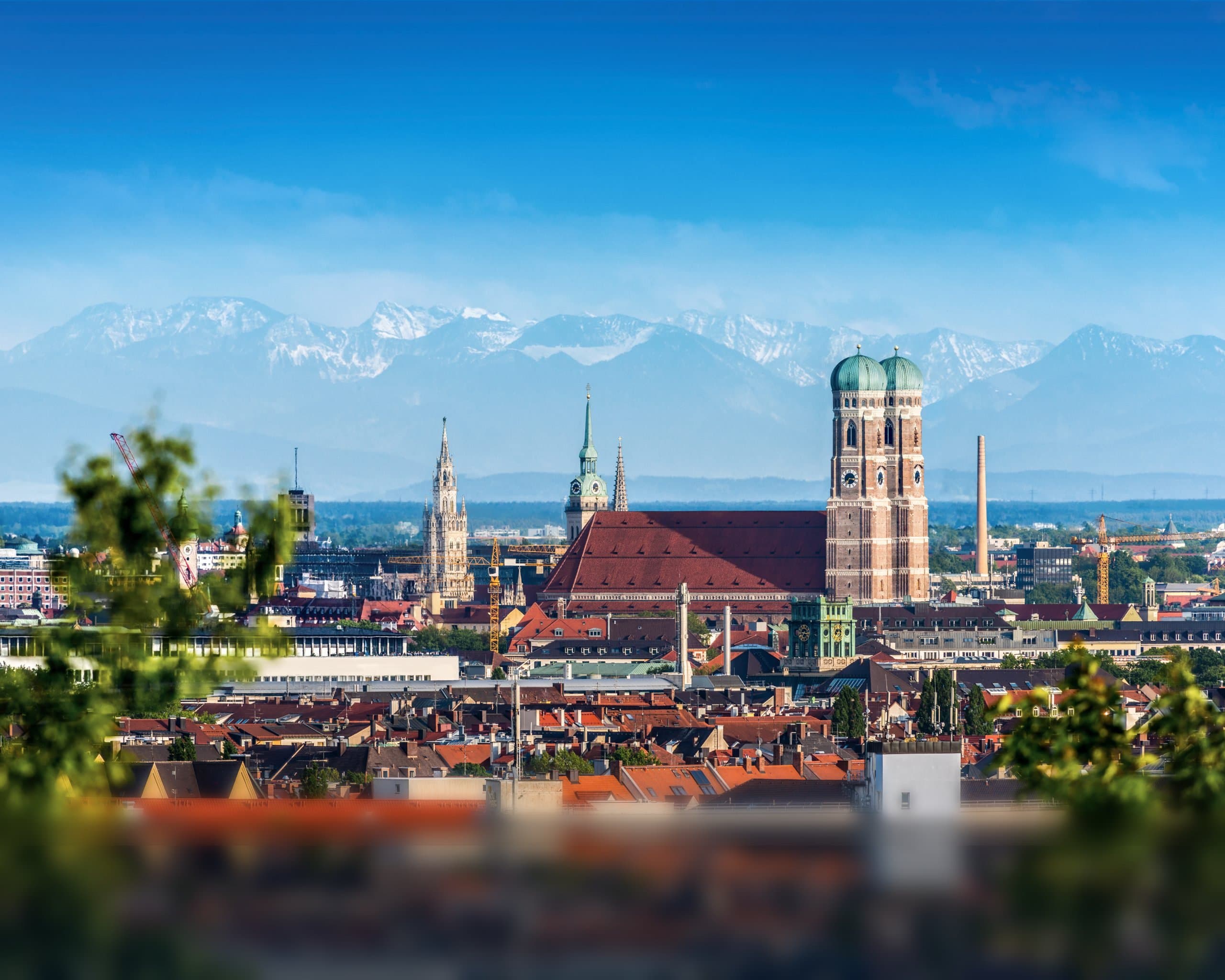 Münchner Stadtansicht mit Frauenkirche — Standort von sihe development
